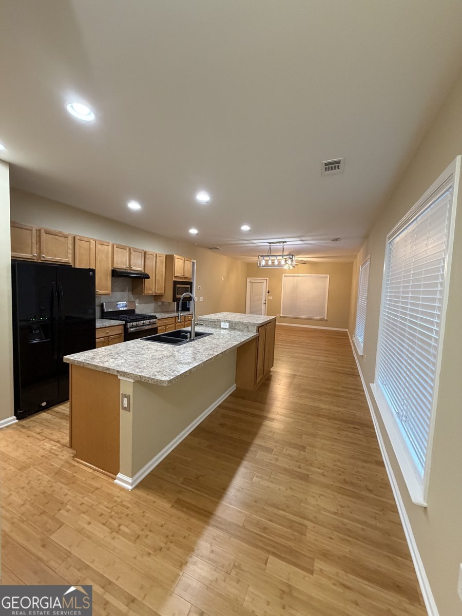610 Larch Looper Drive Griffin - Photo 28