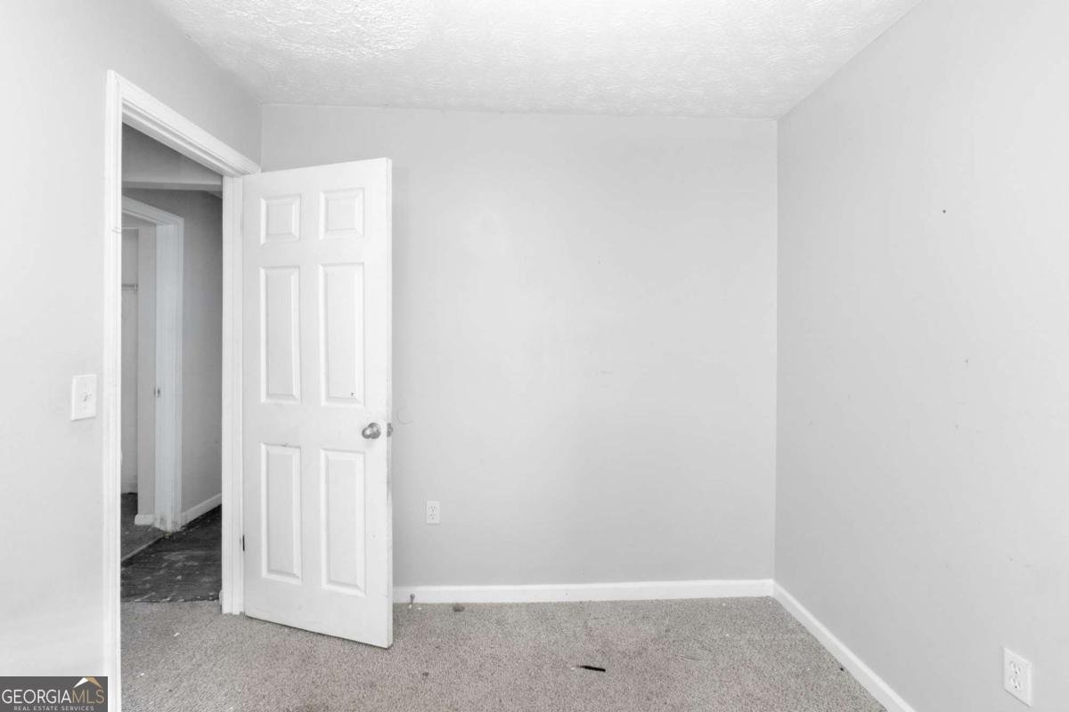 837 Hemingway Road Stone Mountain - Photo 12