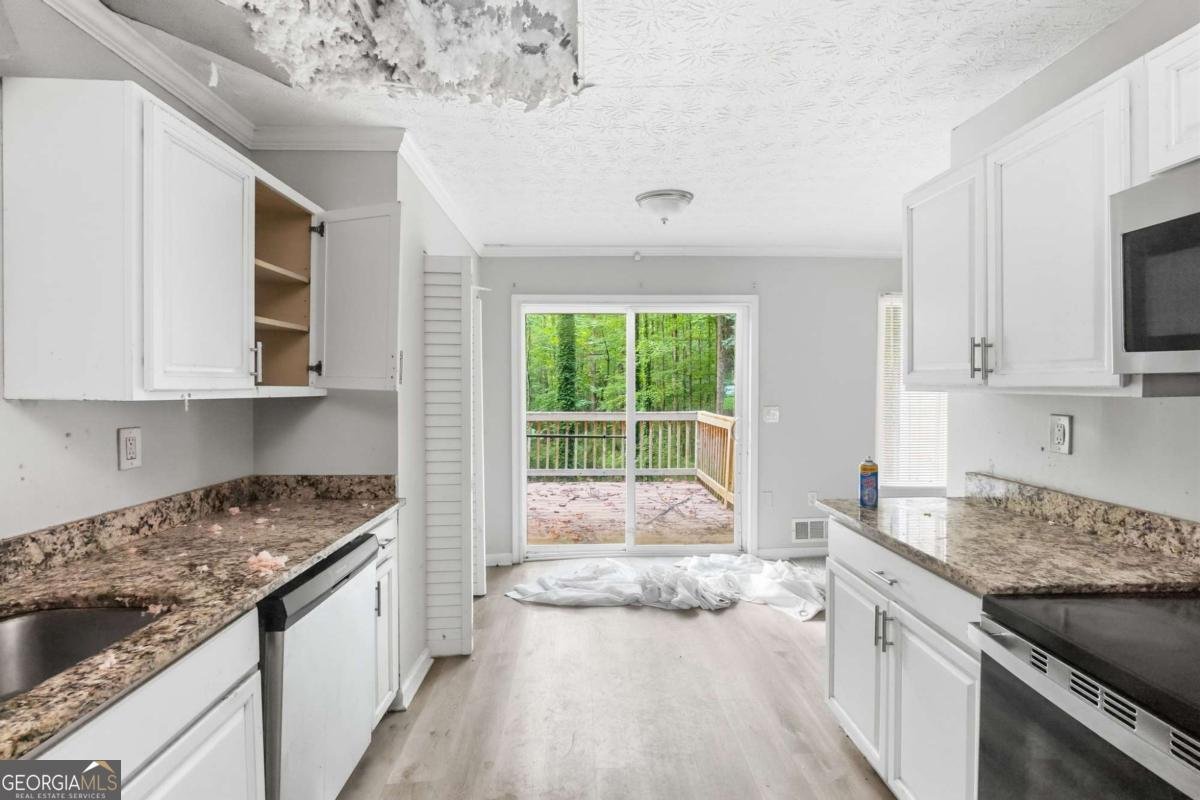 837 Hemingway Road Stone Mountain - Photo 7
