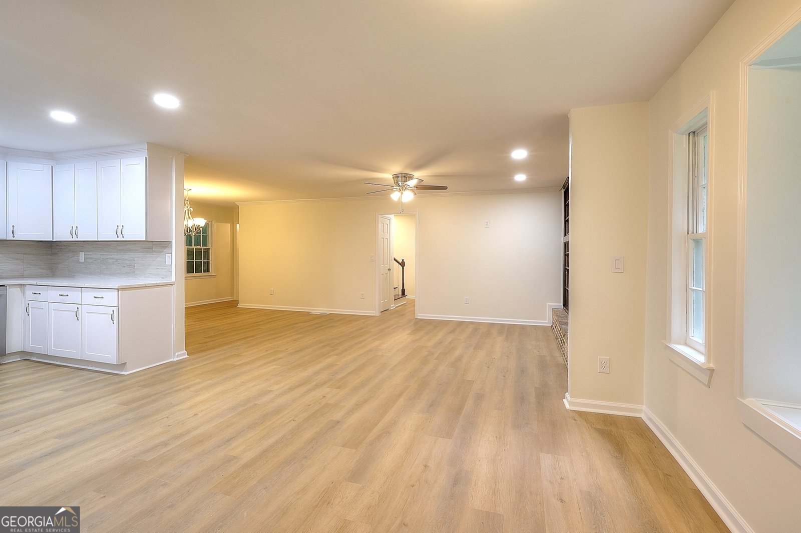 66 Lockring Drive Lilburn - Photo 11