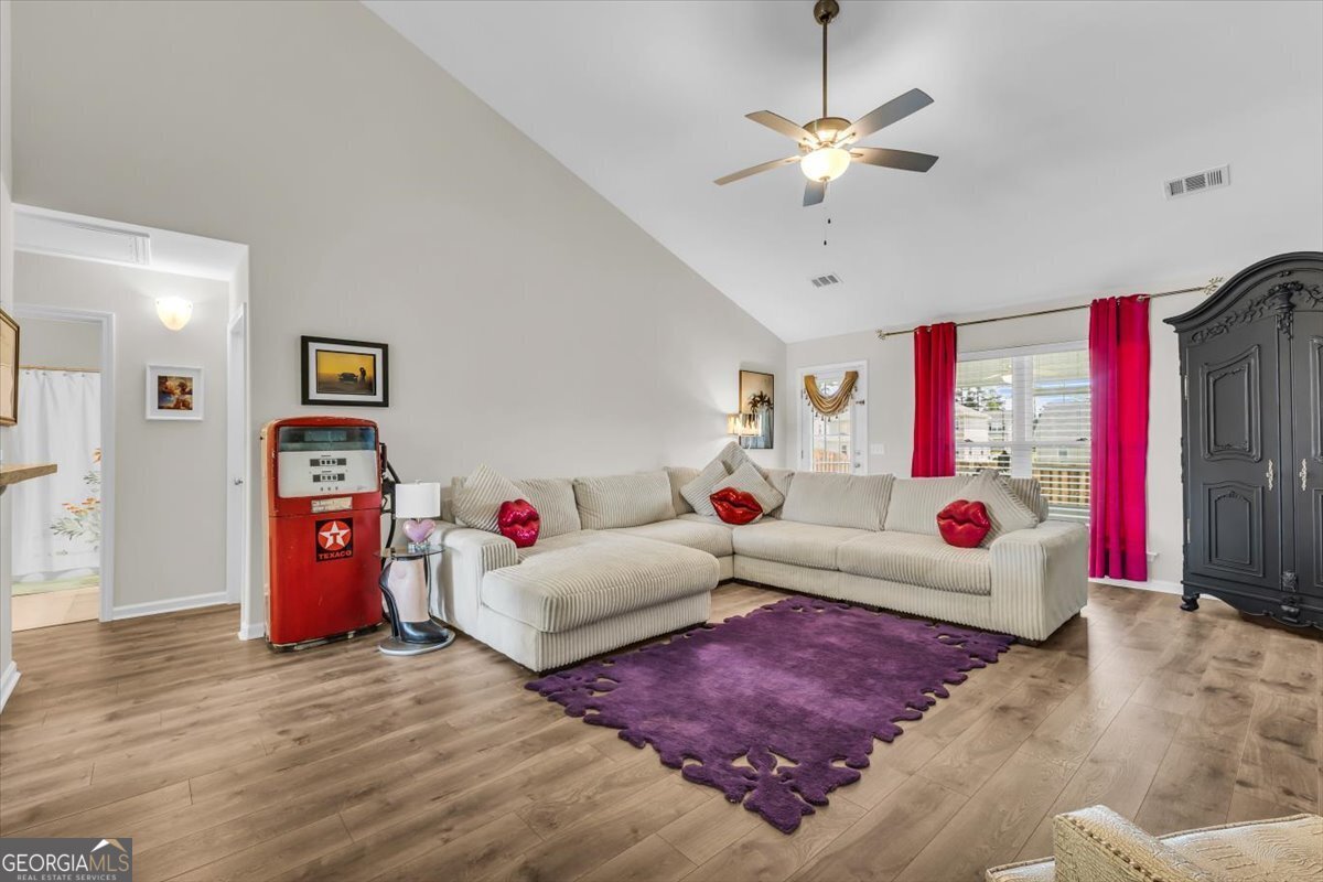 138 Grimsby Road Savannah - Photo 11