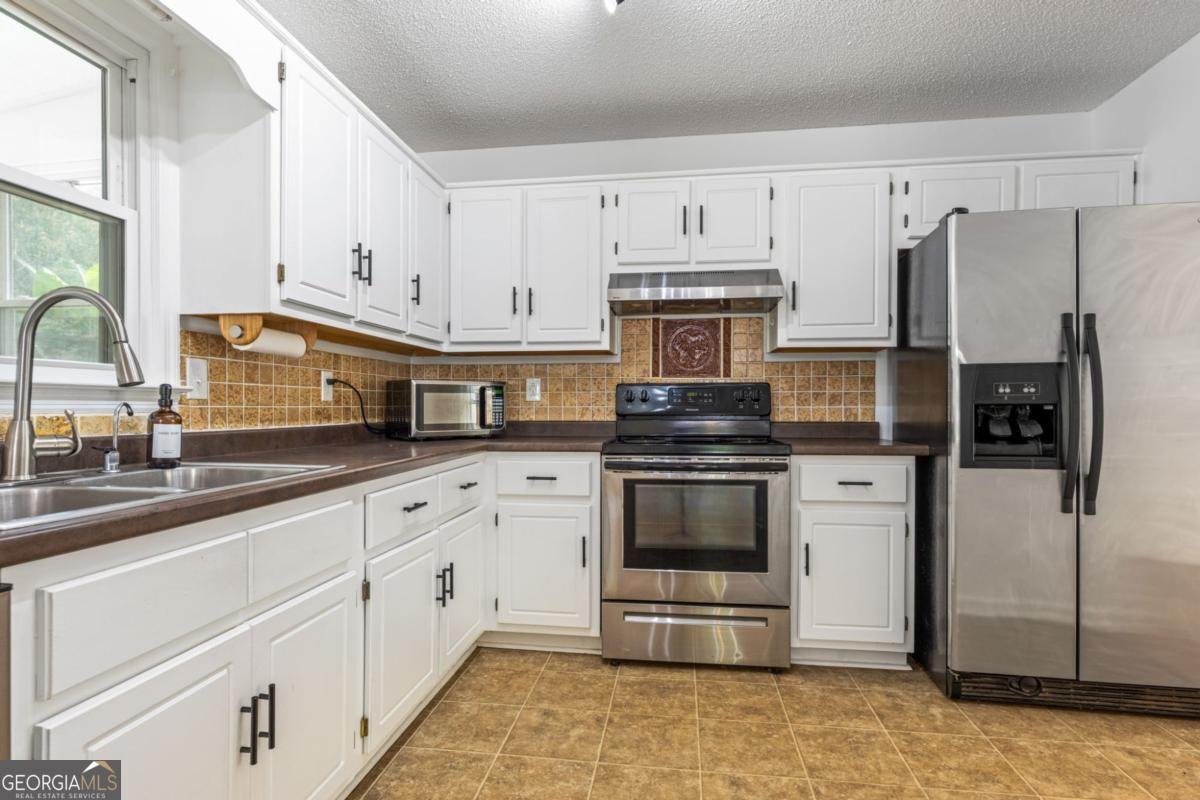141 Onyx Athens - Photo 7