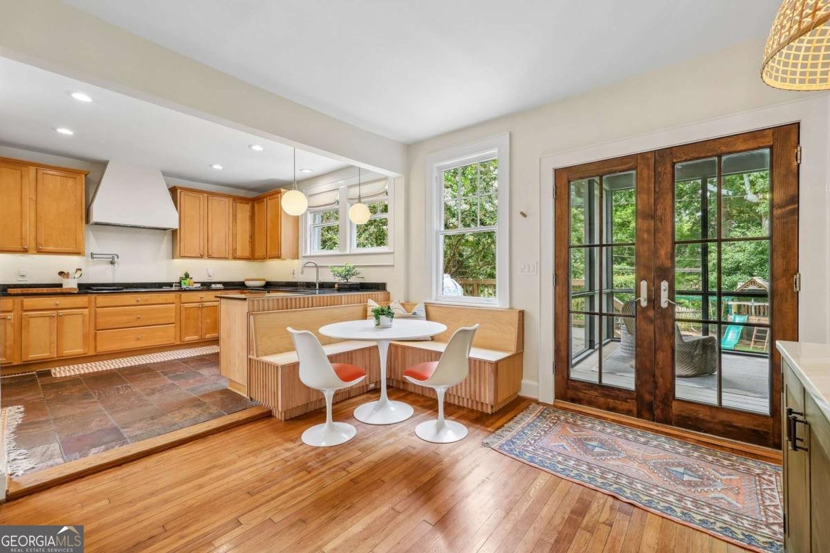 1596 Emory Road Atlanta - Photo 13