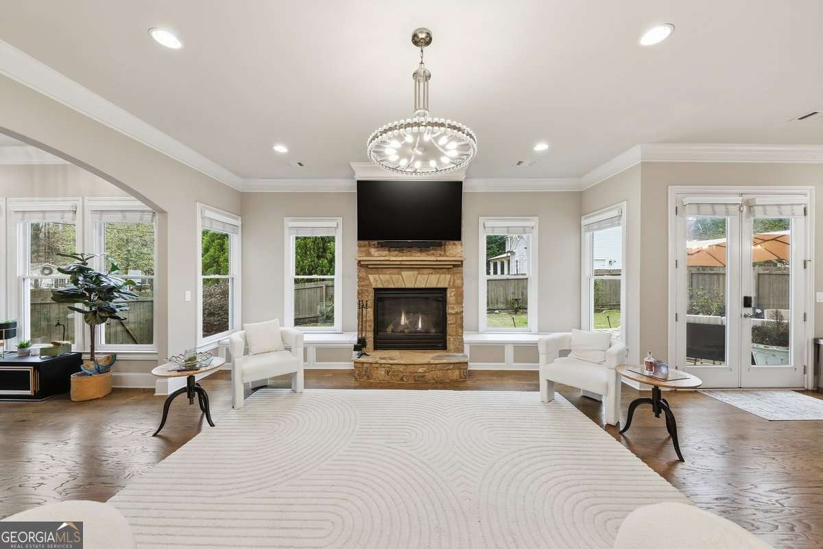940 Lake Charles Drive Roswell - Photo 19