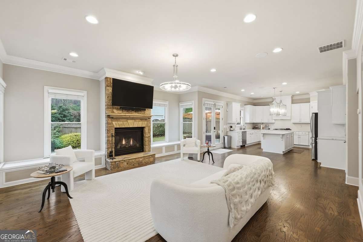 940 Lake Charles Drive Roswell - Photo 20