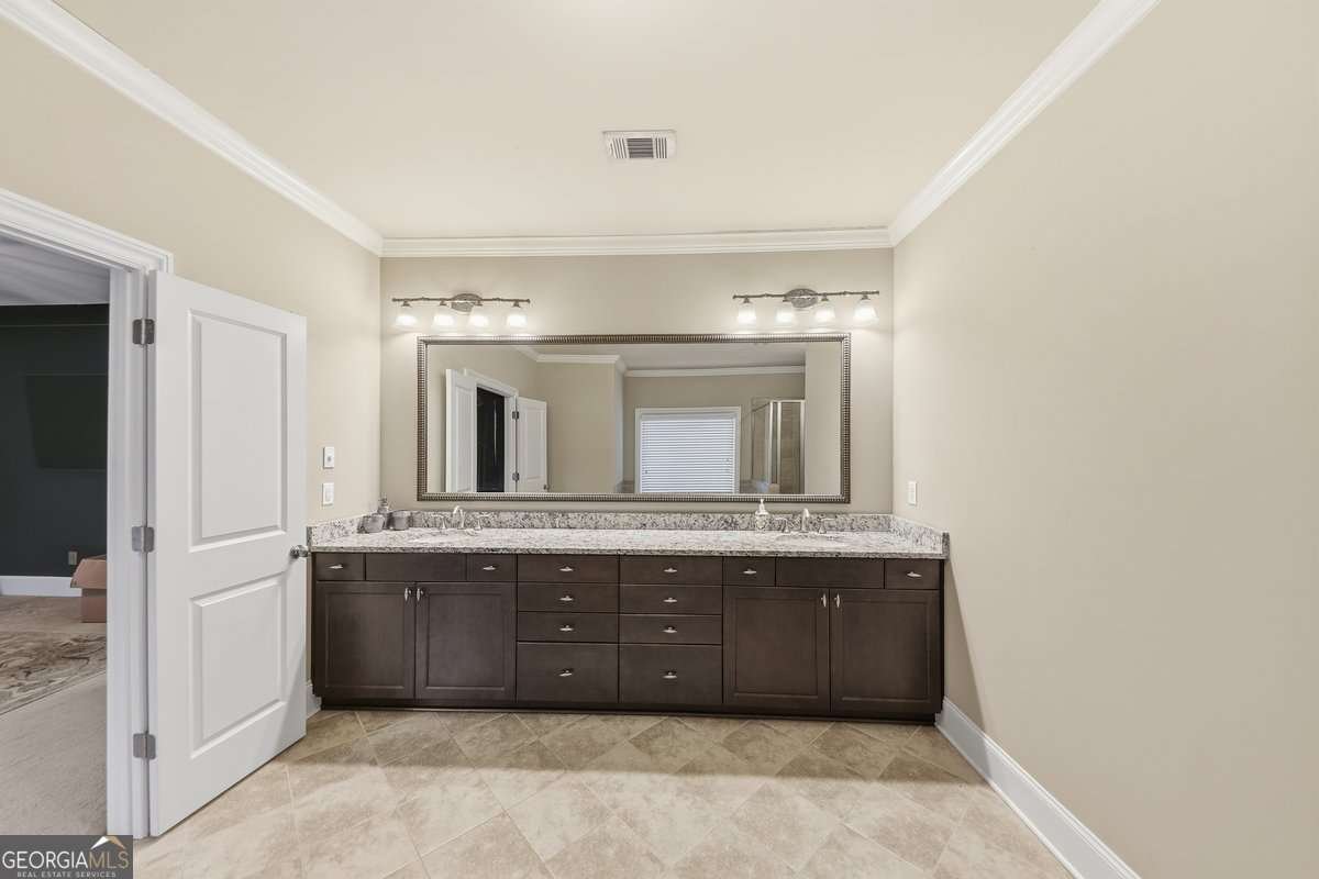 940 Lake Charles Drive Roswell - Photo 34