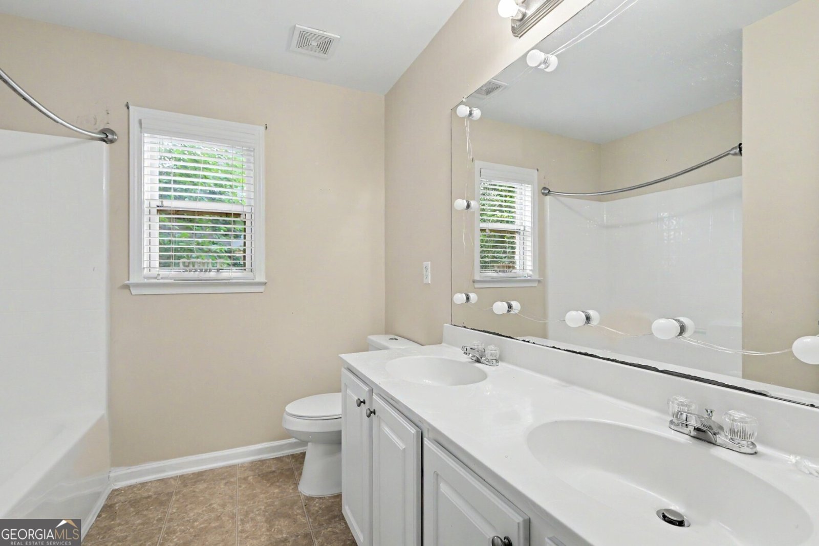 1520 Ethans Way McDonough - Photo 35