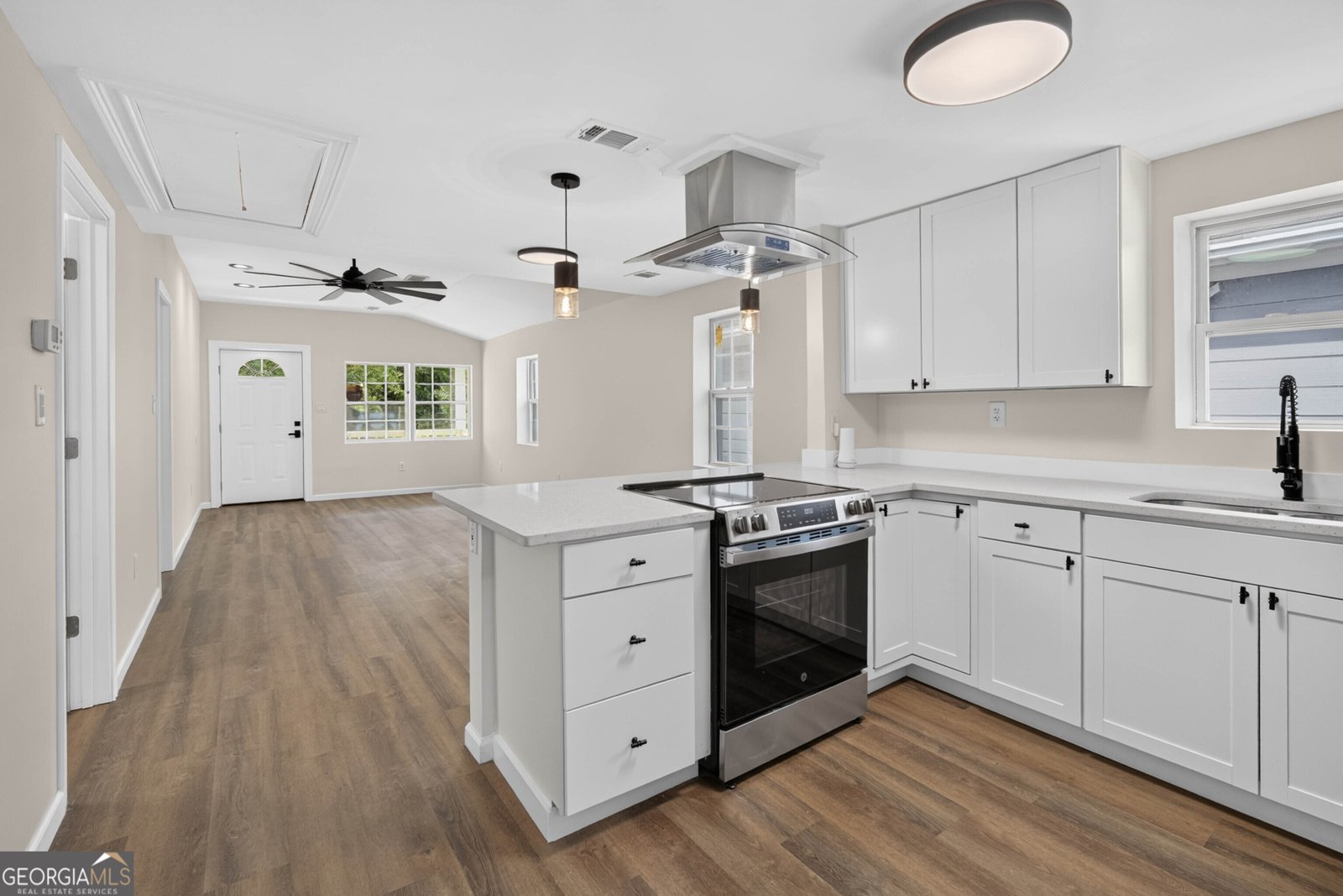 718 51st Street Savannah - Photo 11