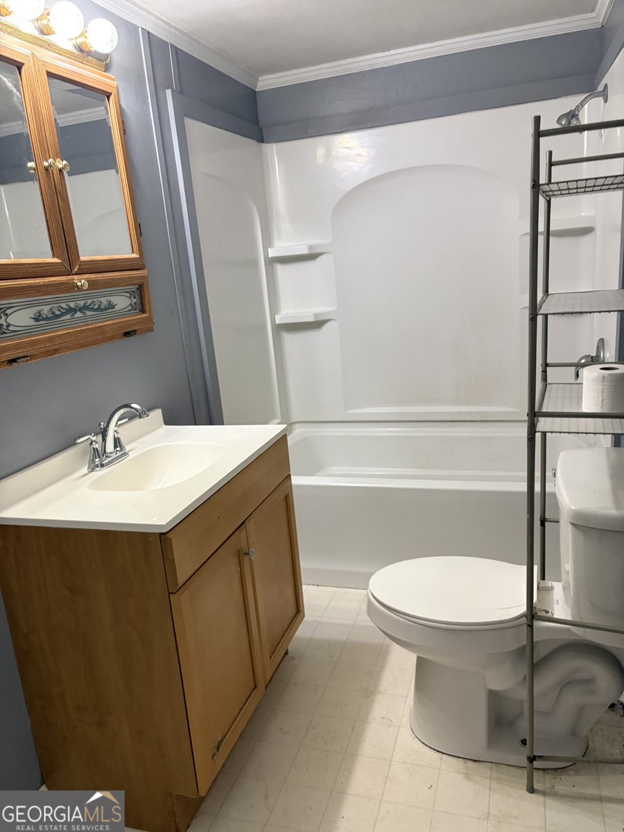 423 Old Louisville Road Newington - Photo 17