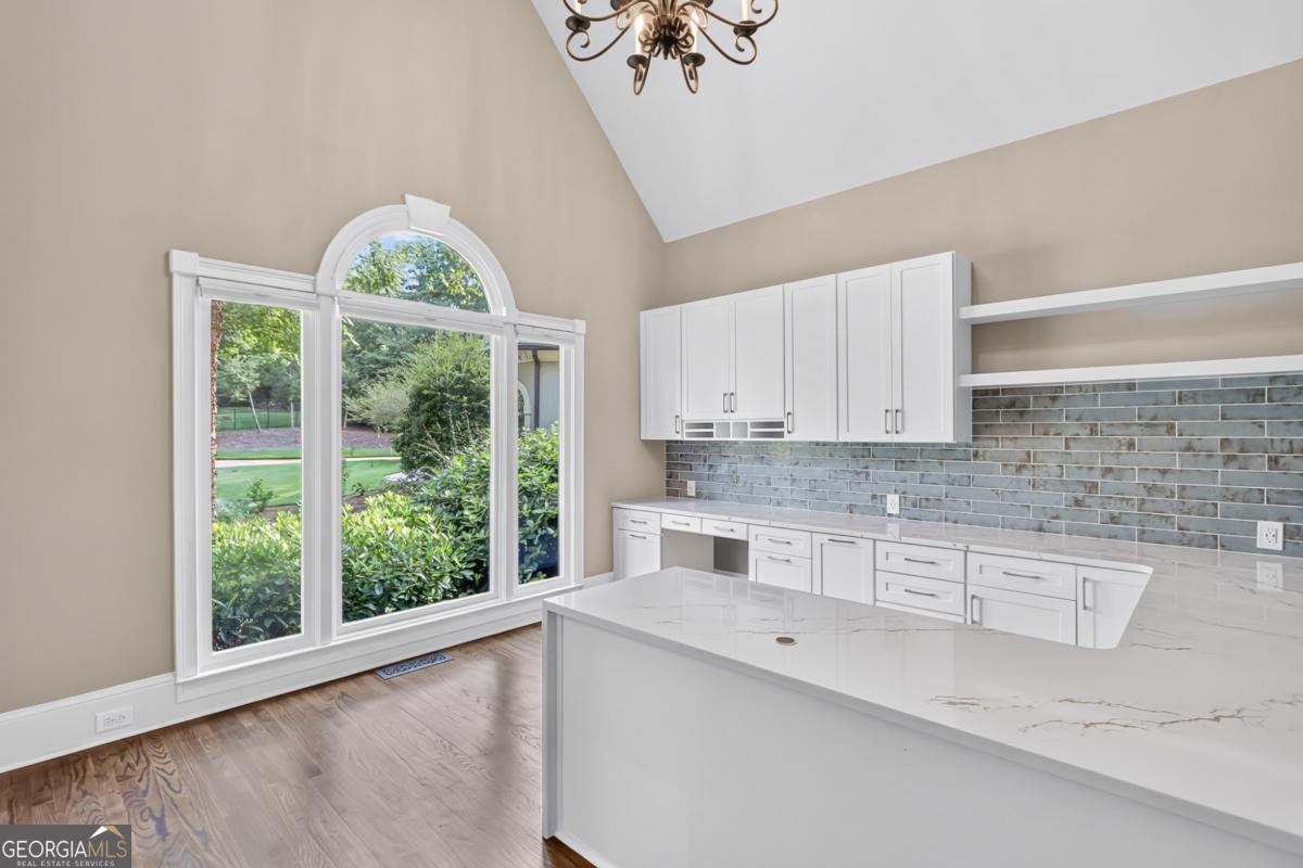 745 La Tour Drive Sandy Springs - Photo 12