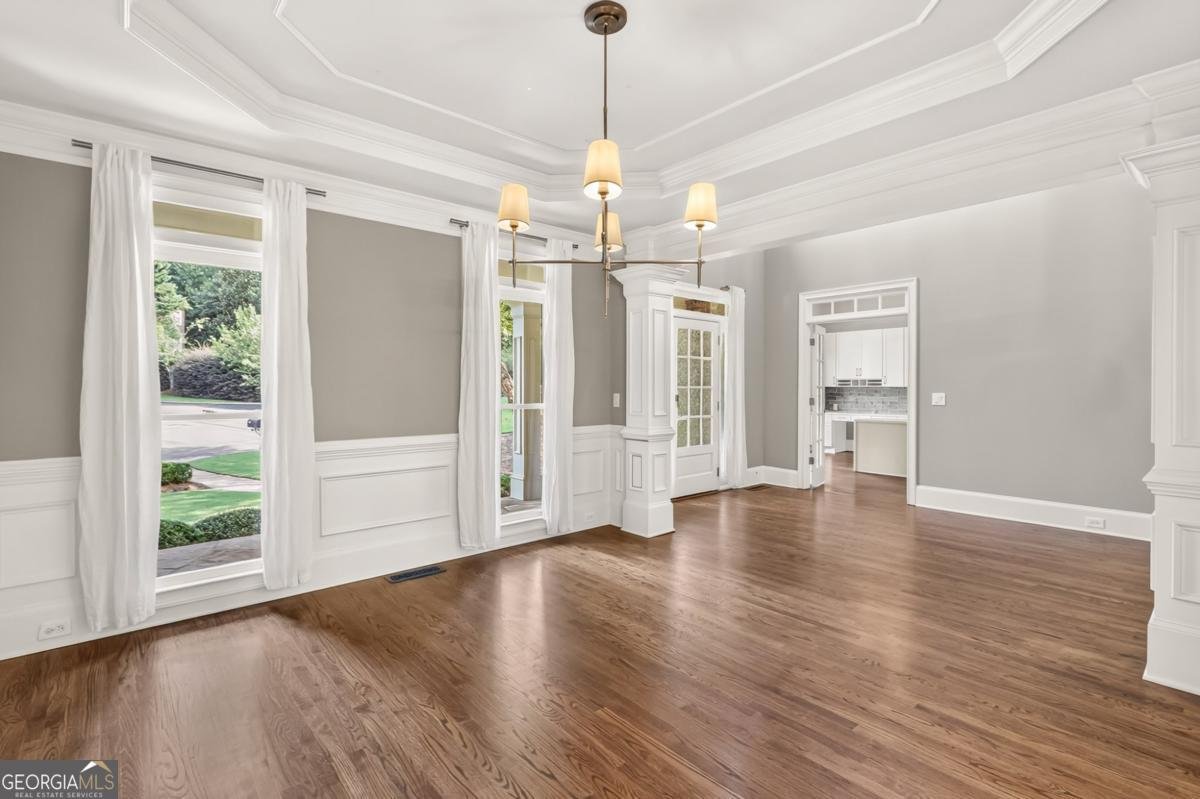 745 La Tour Drive Sandy Springs - Photo 15
