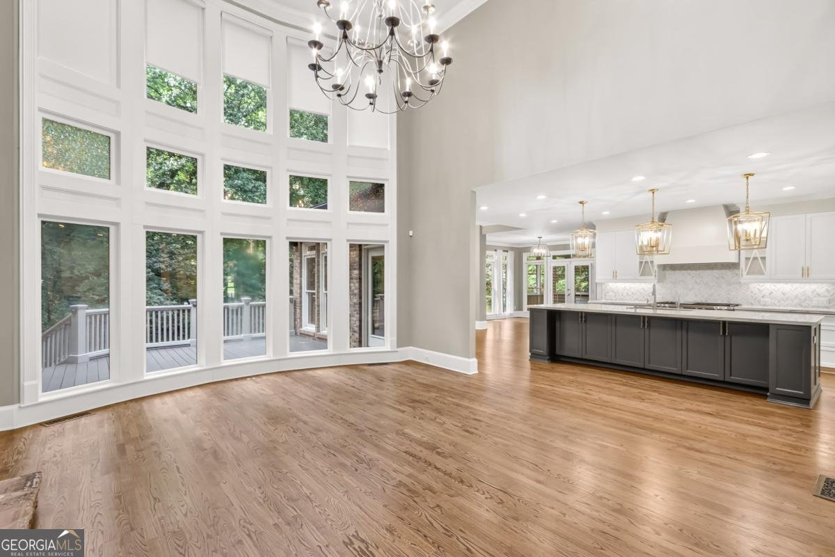 745 La Tour Drive Sandy Springs - Photo 8