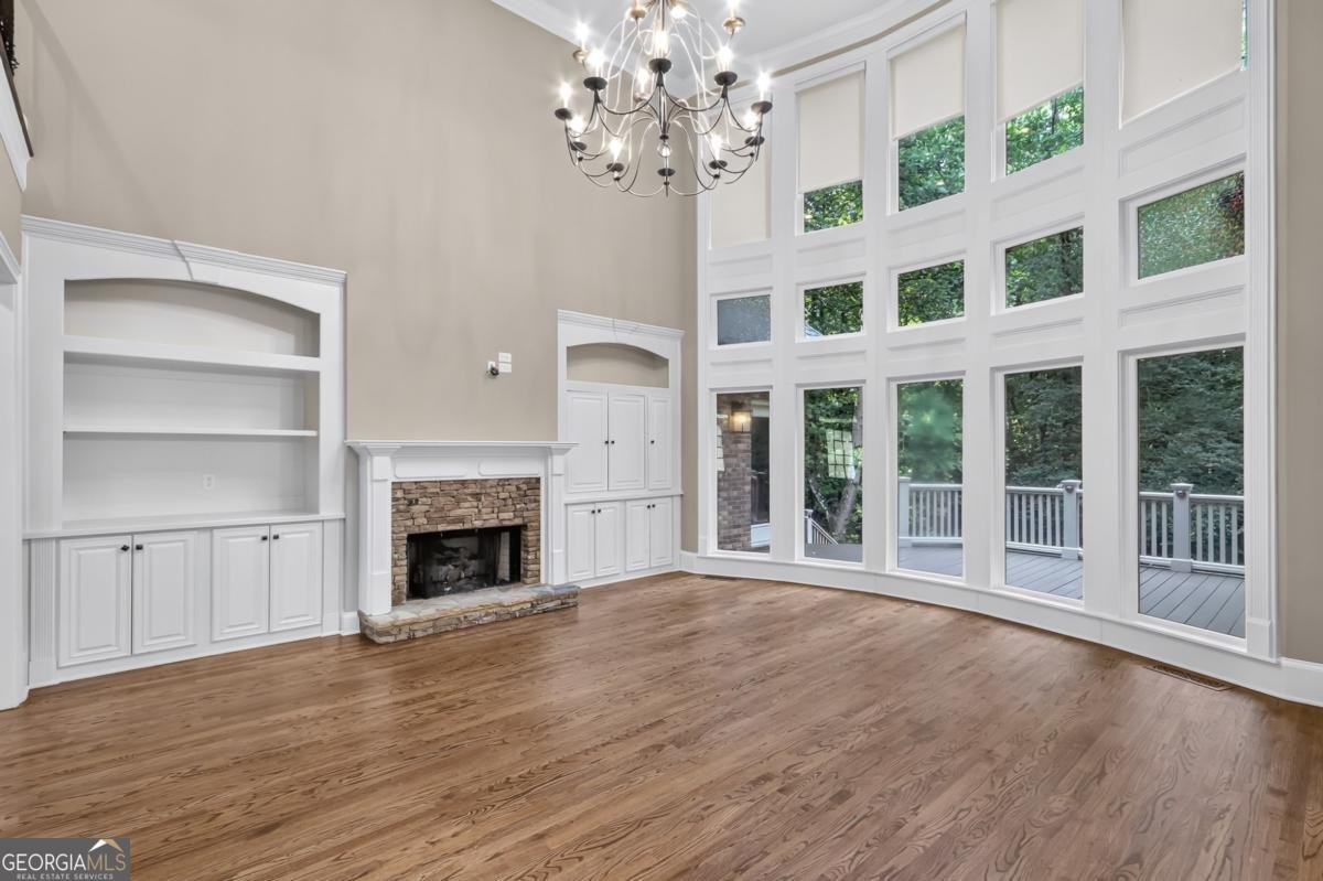 745 La Tour Drive Sandy Springs - Photo 9