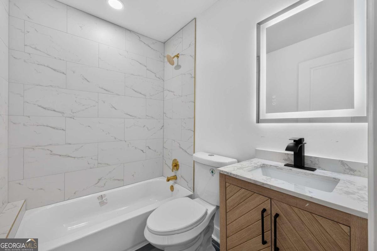 2027 Hilburn Drive Atlanta - Photo 11