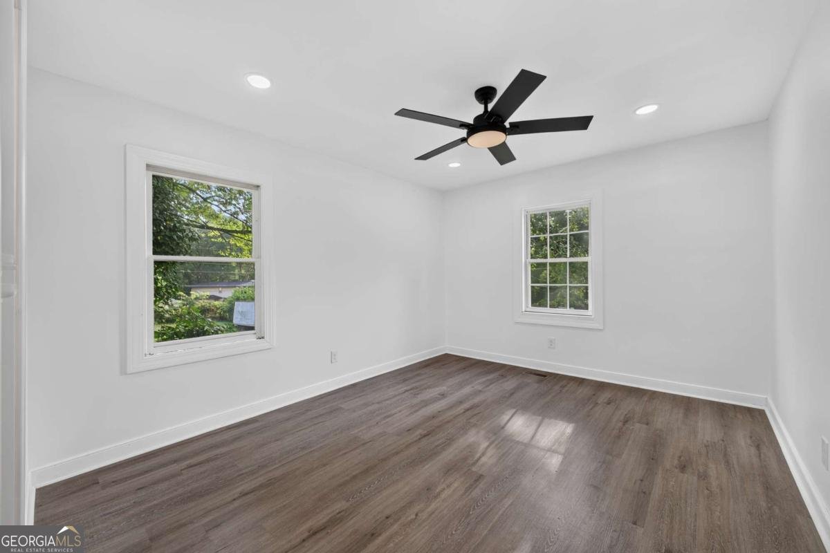 2027 Hilburn Drive Atlanta - Photo 16