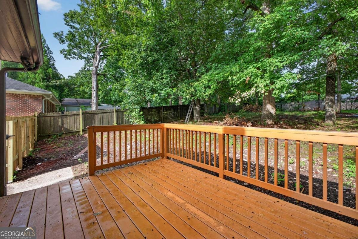 2027 Hilburn Drive Atlanta - Photo 19