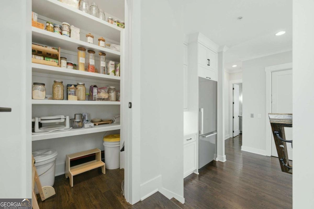 559 S Club Drive Woodstock - Photo 22