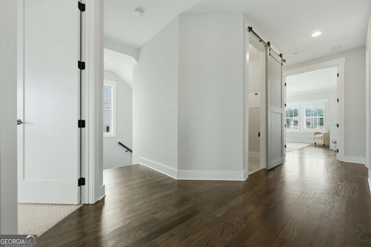559 S Club Drive Woodstock - Photo 24