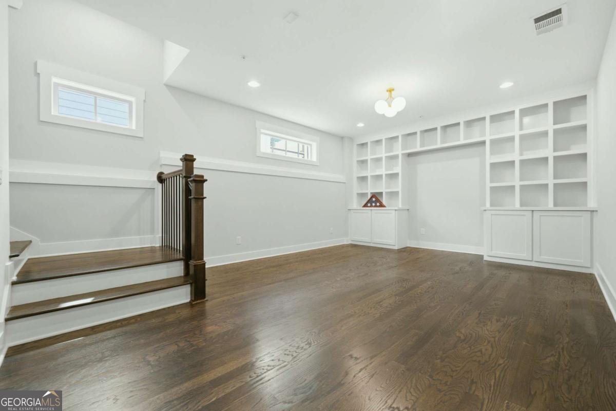 559 S Club Drive Woodstock - Photo 46