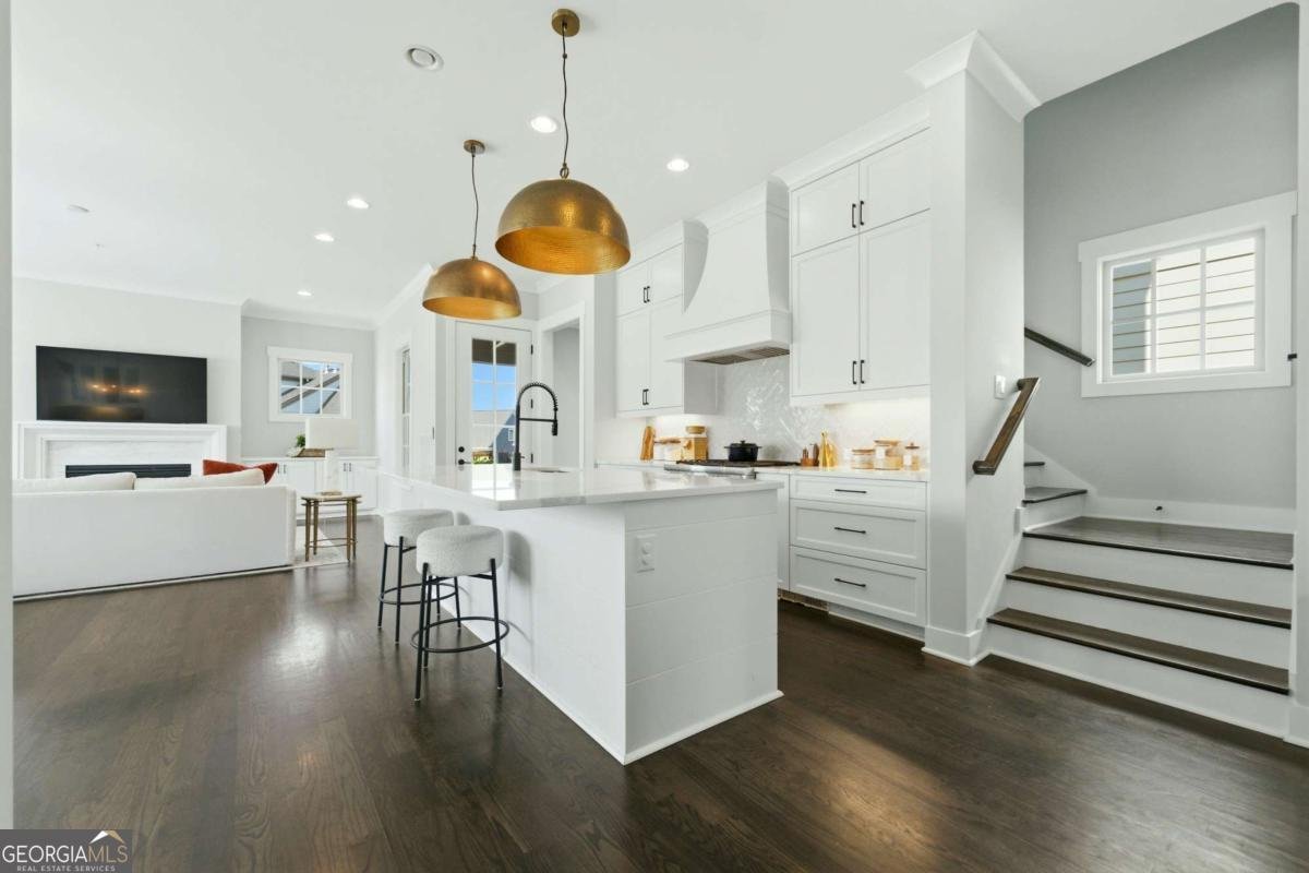 559 S Club Drive Woodstock - Photo 9