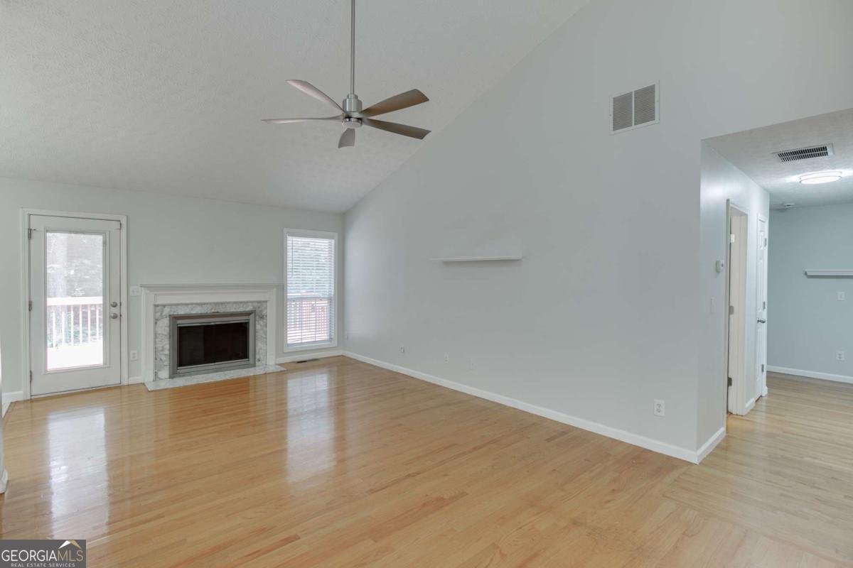 1105 TAB ROBERTS Road Lawrenceville - Photo 6