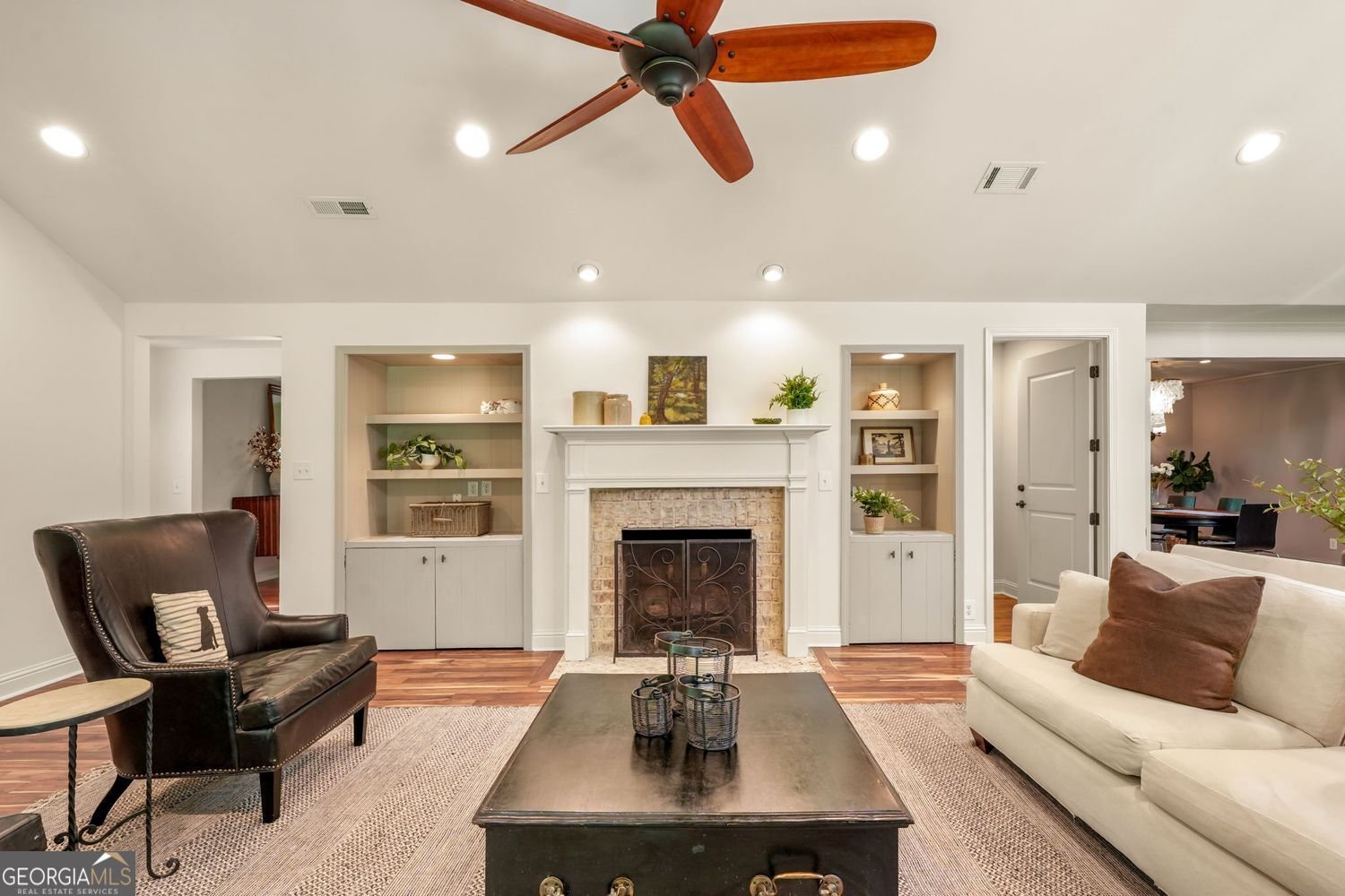 5680 Lake Forrest Drive Sandy Springs - Photo 9