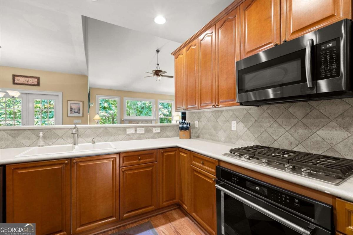 4303 Summit Oaks Lane NE Roswell - Photo 11