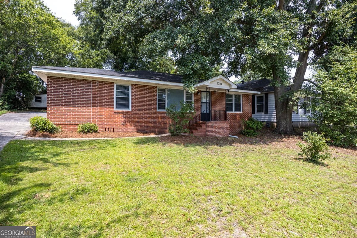 1280 Baker Drive Macon - main photo