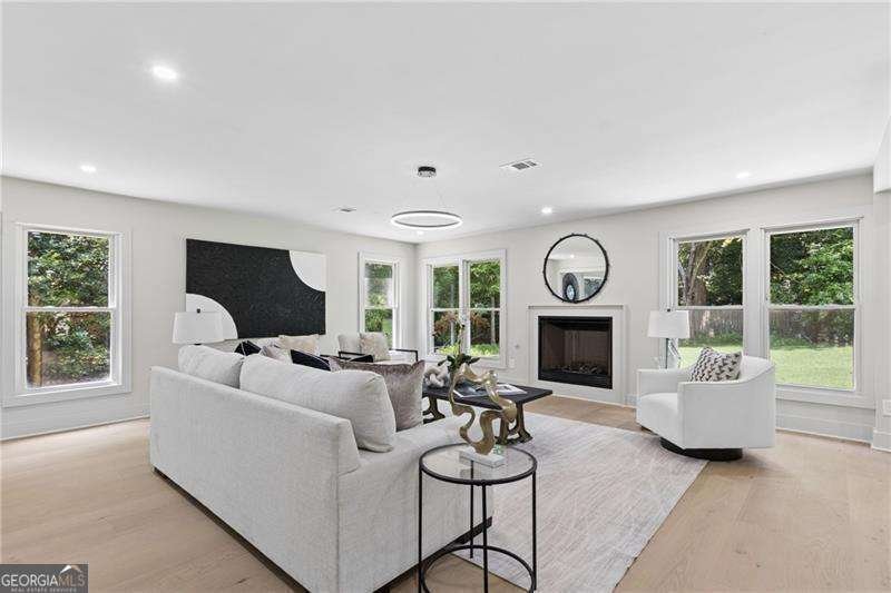 5030 Nesbit Ferry Lane Sandy Springs - Photo 16