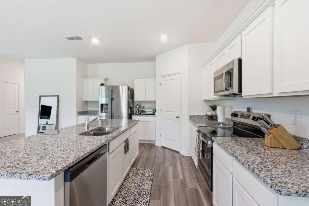 185 Casteel Lane Bethlehem - Photo 11