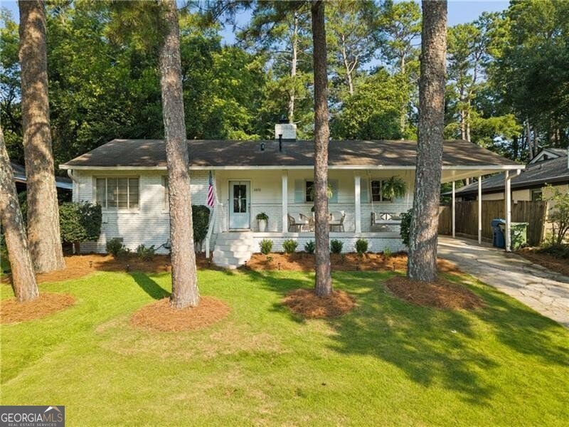 2272 Armand Road Atlanta - main photo