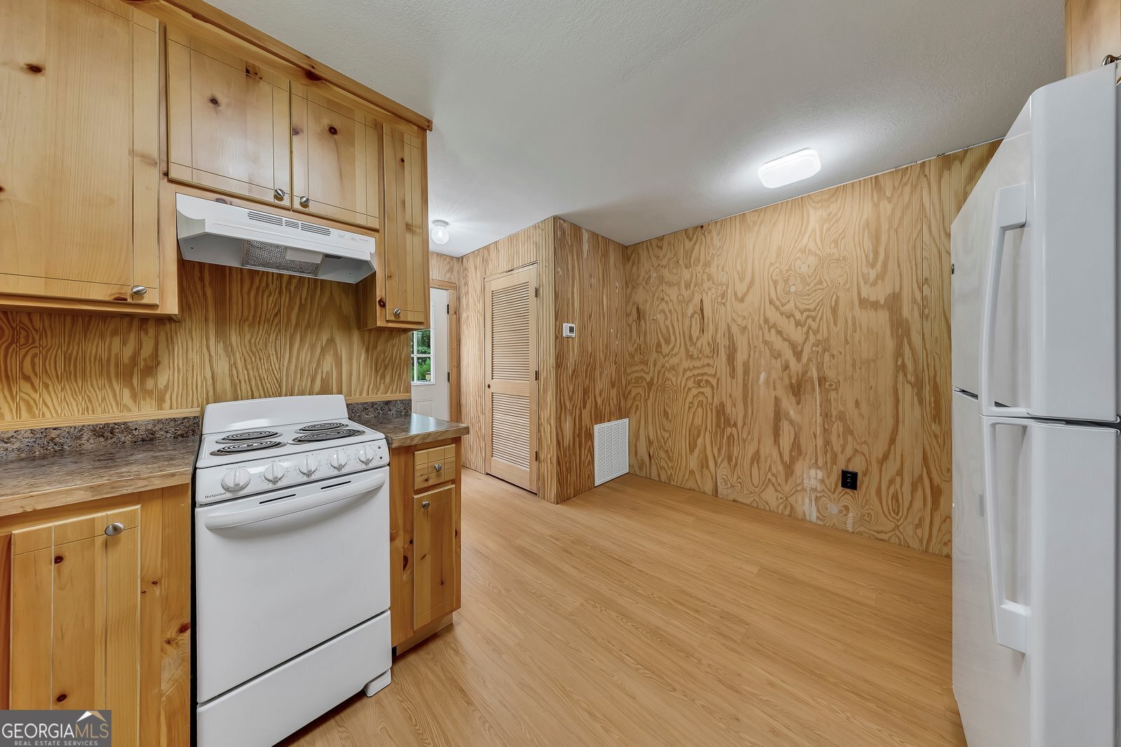 7379 Yukon Road Talking Rock - Photo 11