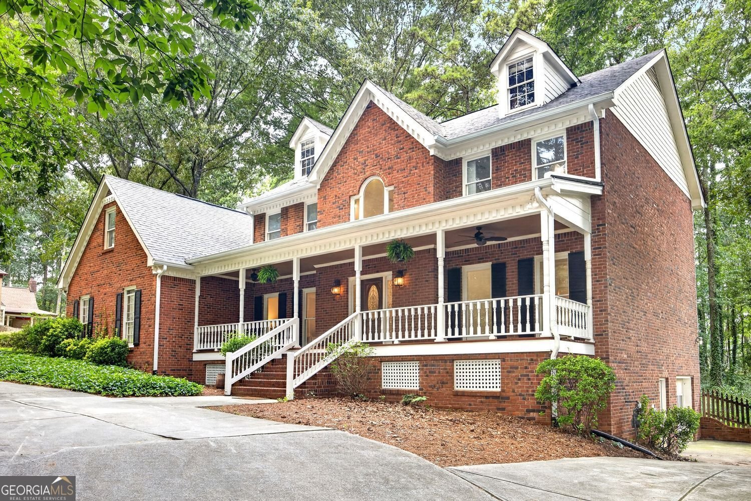 1211 Bridgewater Walk Snellville - main photo