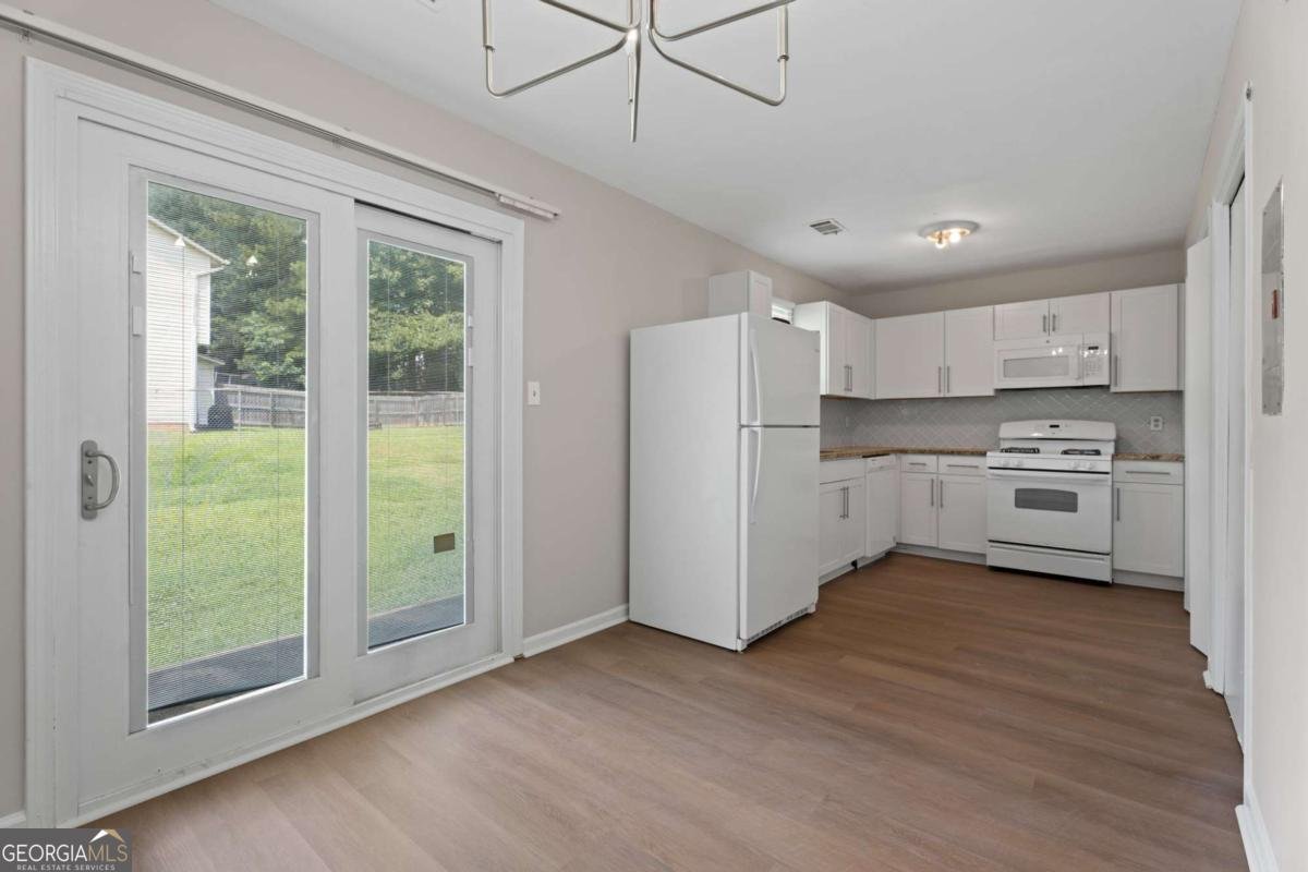909 Silverwoods Drive Atlanta - Photo 11