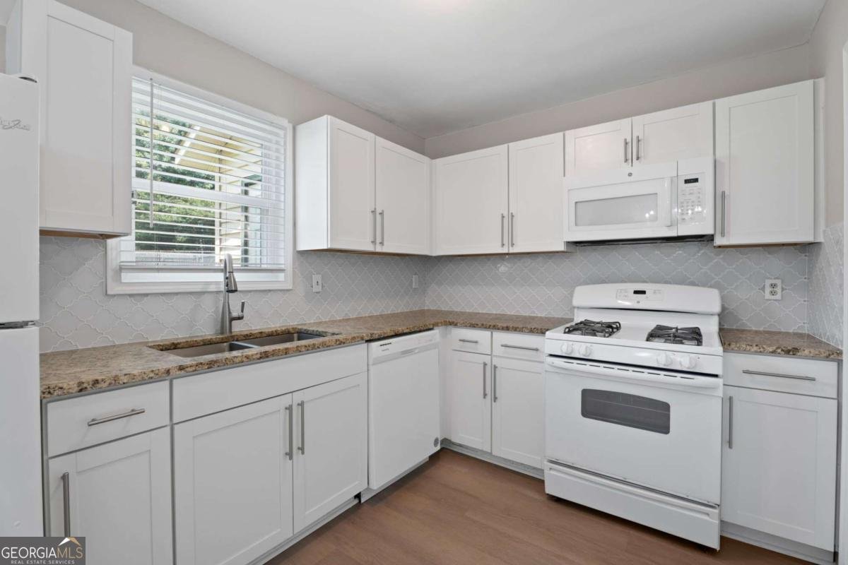 909 Silverwoods Drive Atlanta - Photo 16