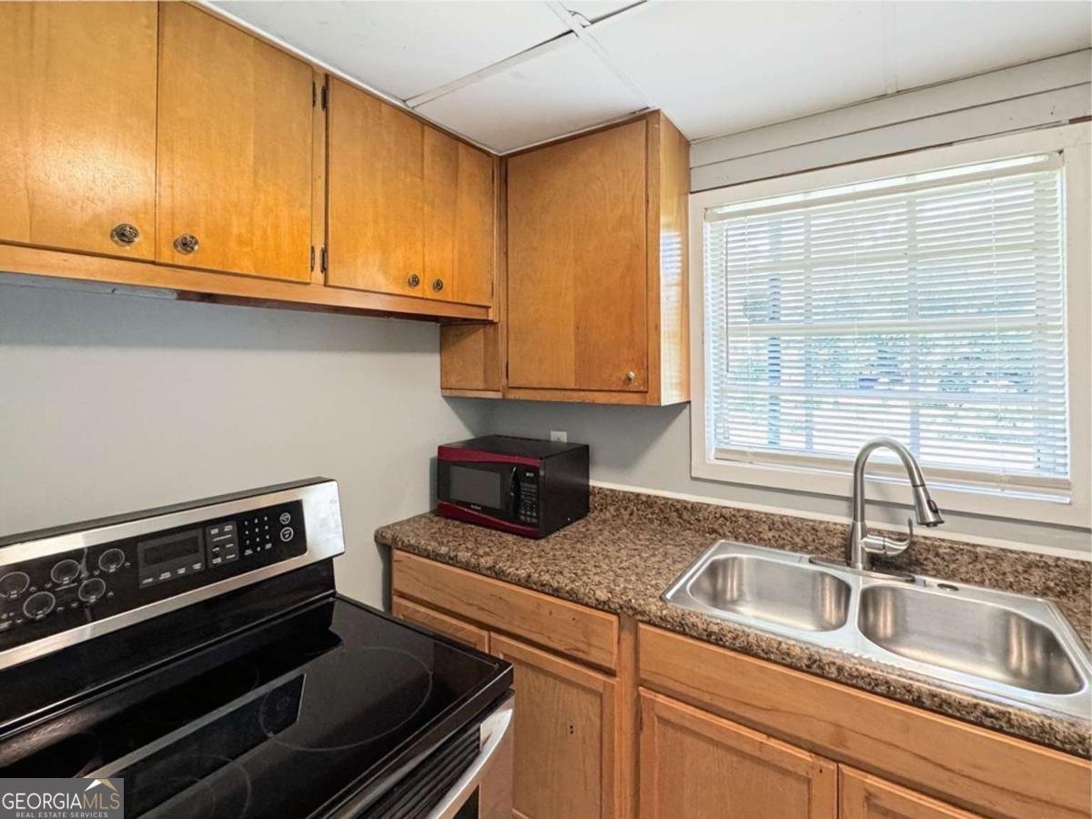 1665 Loch Lomond Trail Atlanta - Photo 17