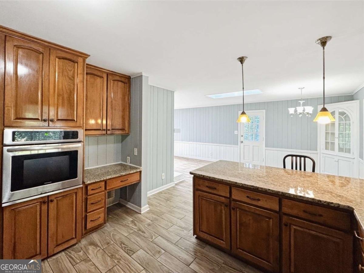 1665 Loch Lomond Trail Atlanta - Photo 9