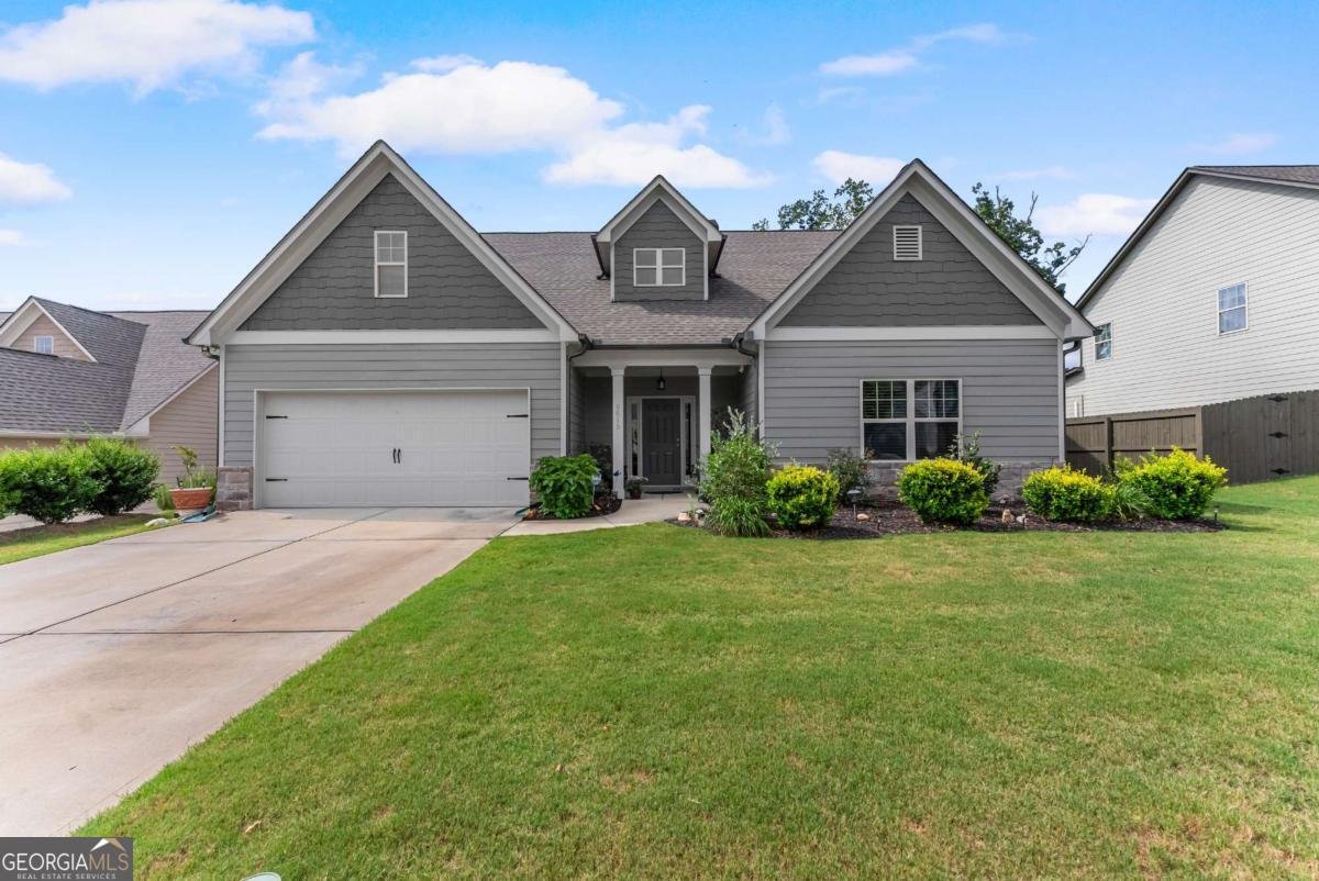 6619 Blue Cove Drive Flowery Branch - main photo