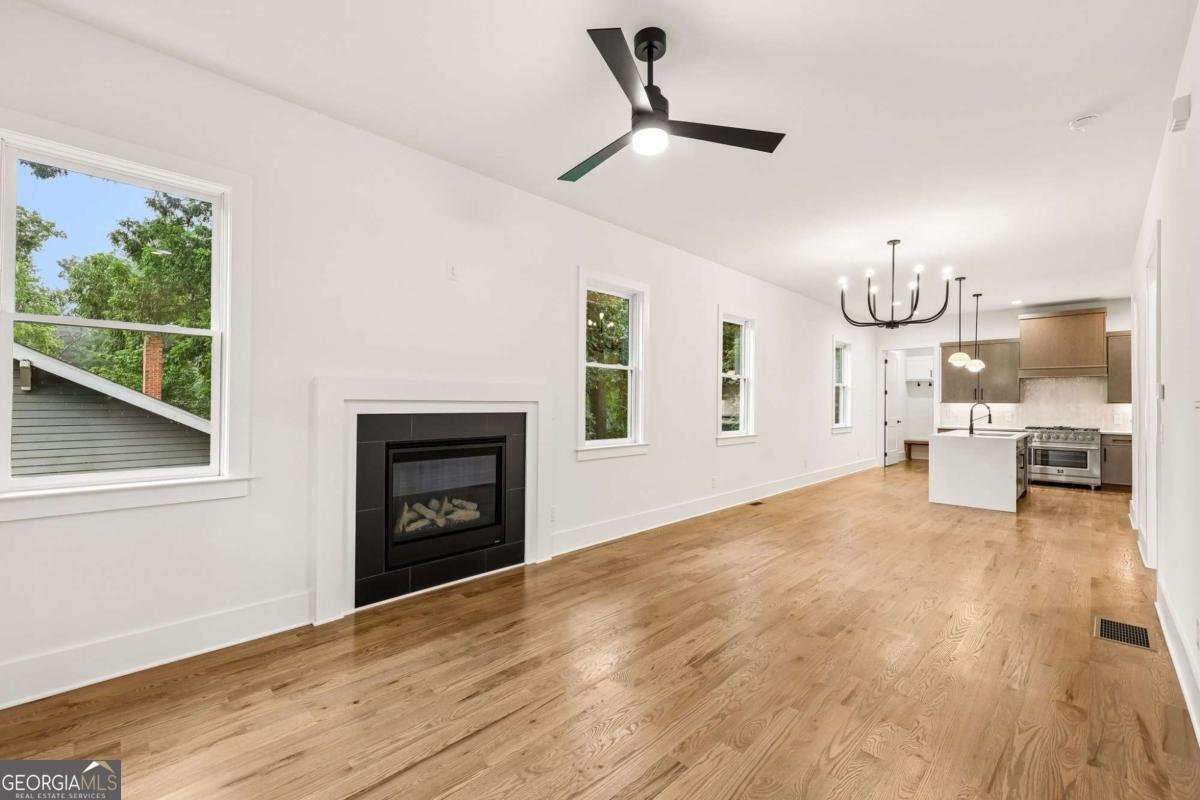 112 1st Avenue Decatur - Photo 8