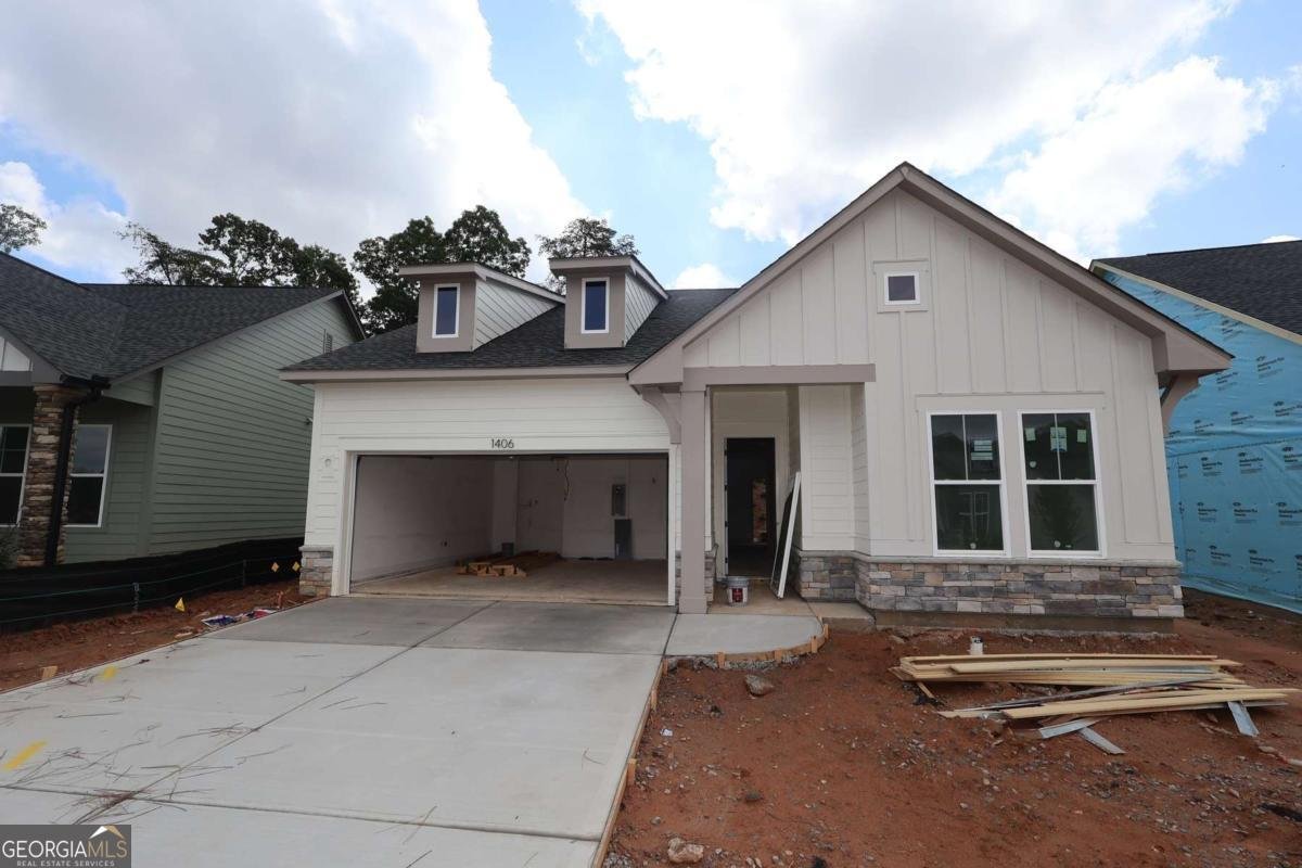 1406 Autumn Lake Drive Gainesville - main photo