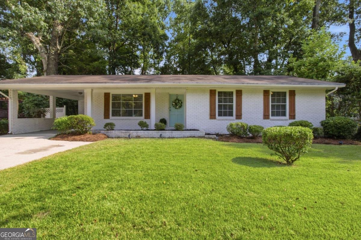2725 Bradmoor Way Decatur - main photo