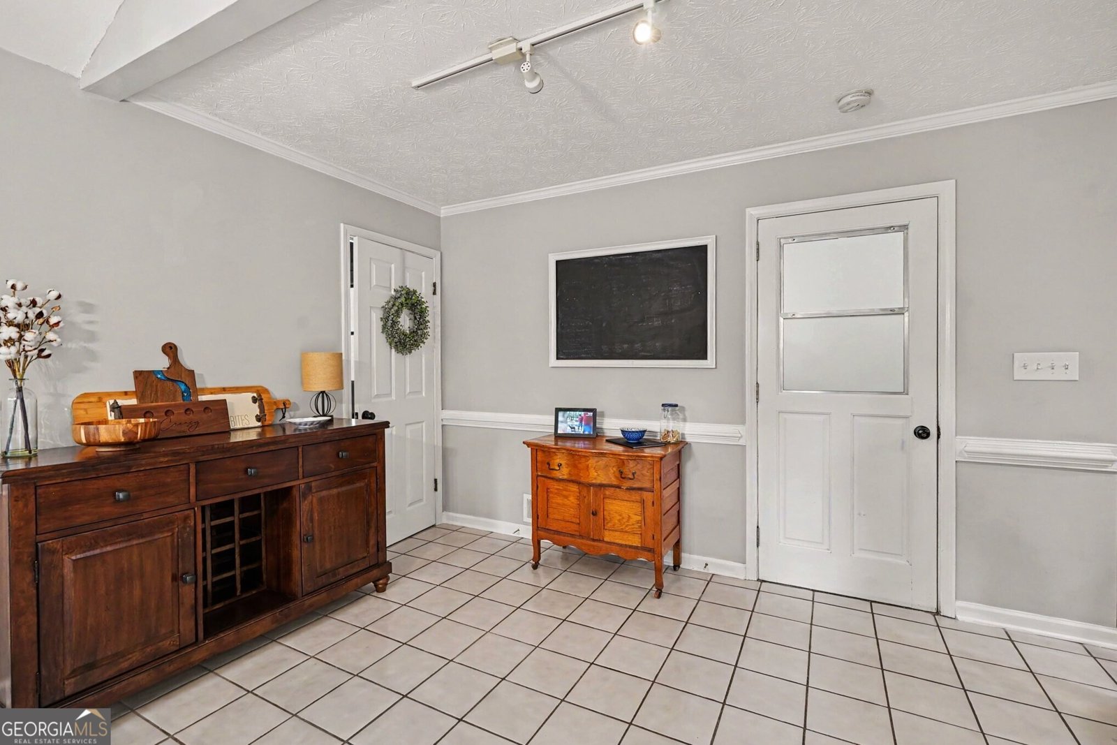 464 Horseshoe Circle Lilburn - Photo 17
