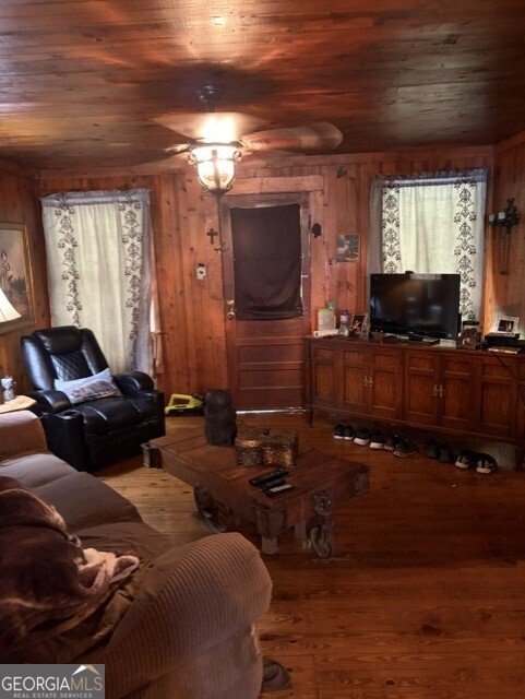 20 S. Scruggs St. Mountain City - Photo 10