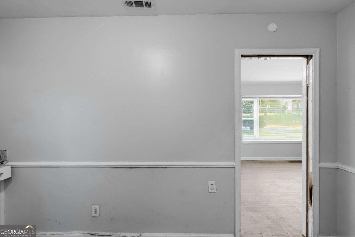 1682 Altadena Place Atlanta - Photo 13