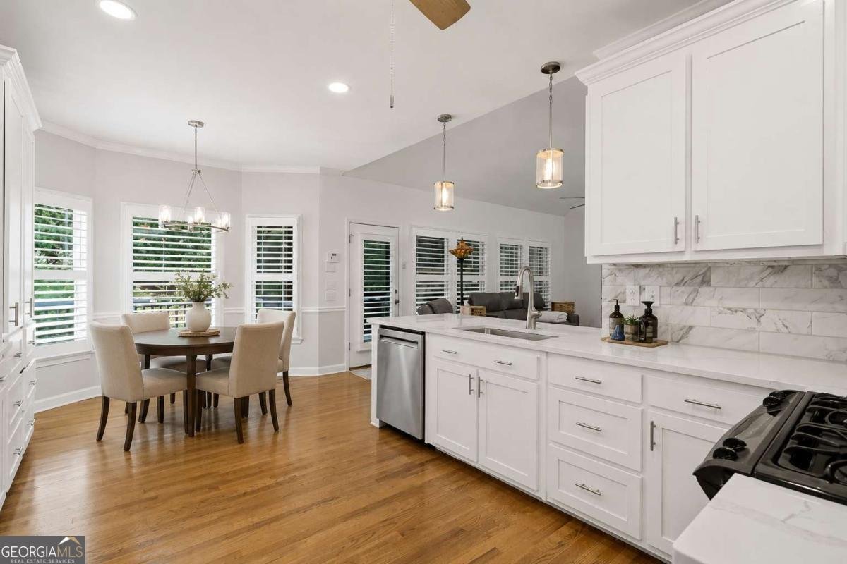 2045 Southers Circle Suwanee - Photo 11