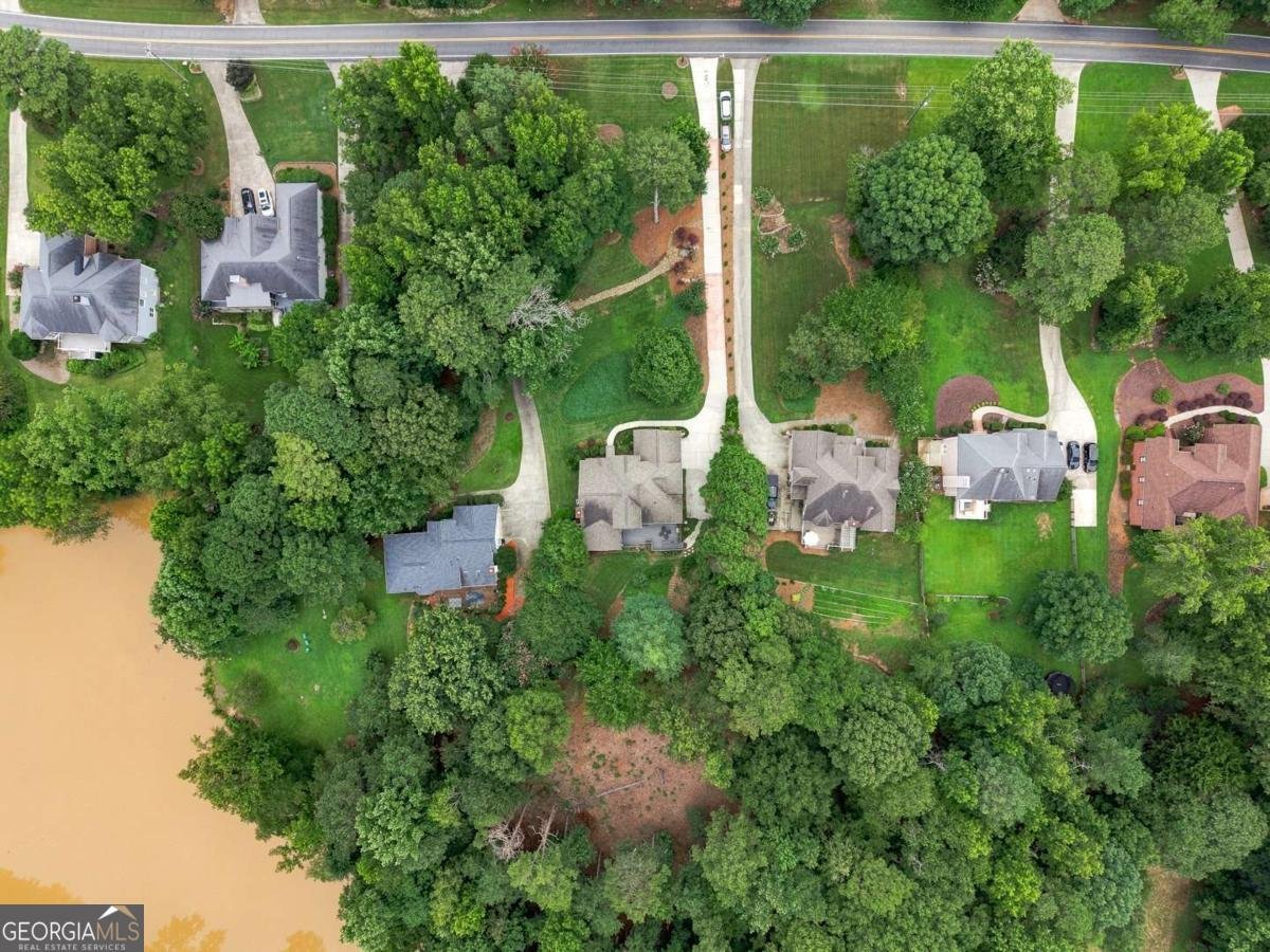 2045 Southers Circle Suwanee - Photo 37