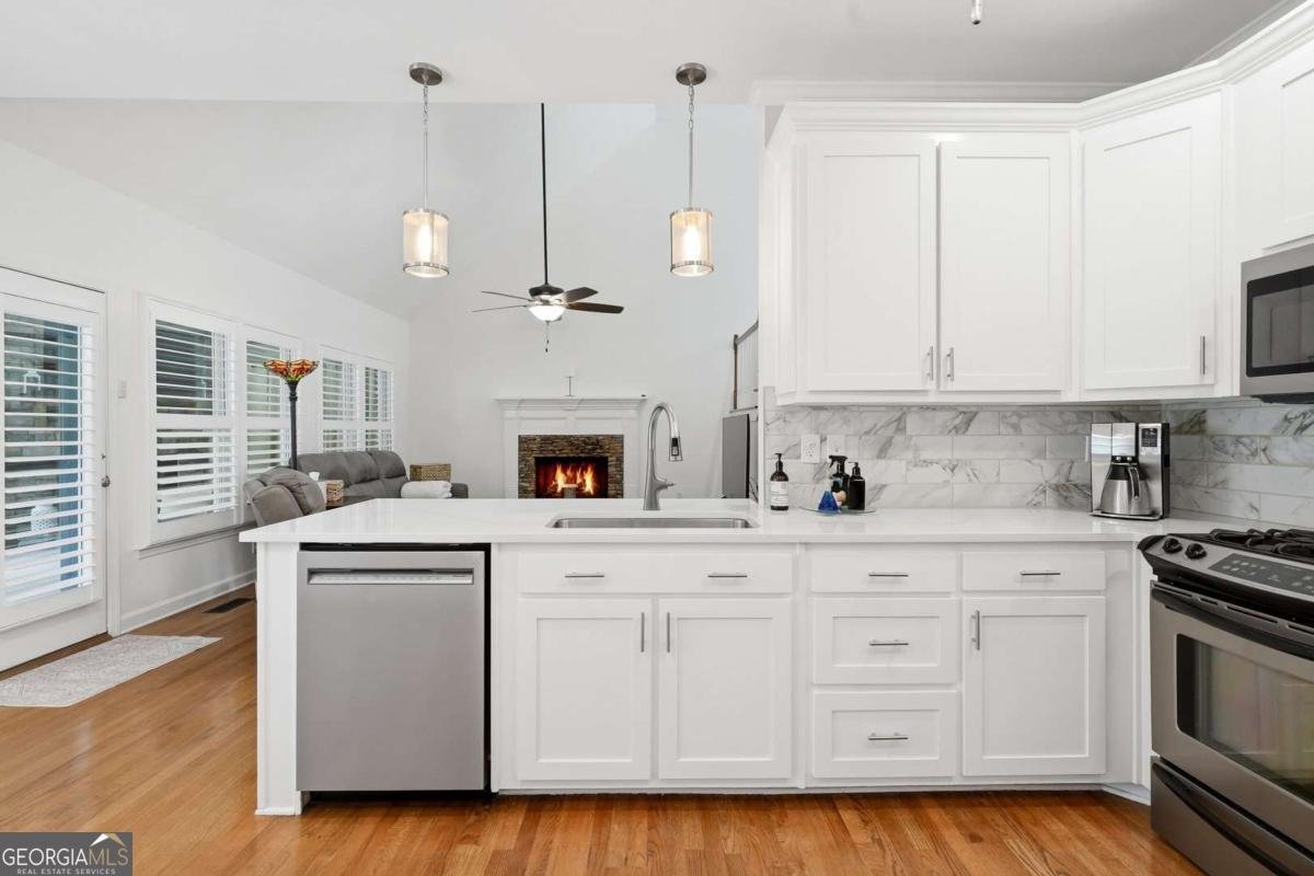 2045 Southers Circle Suwanee - Photo 9