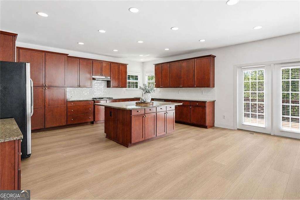 5025 Shelbourne Drive Cumming - Photo 6