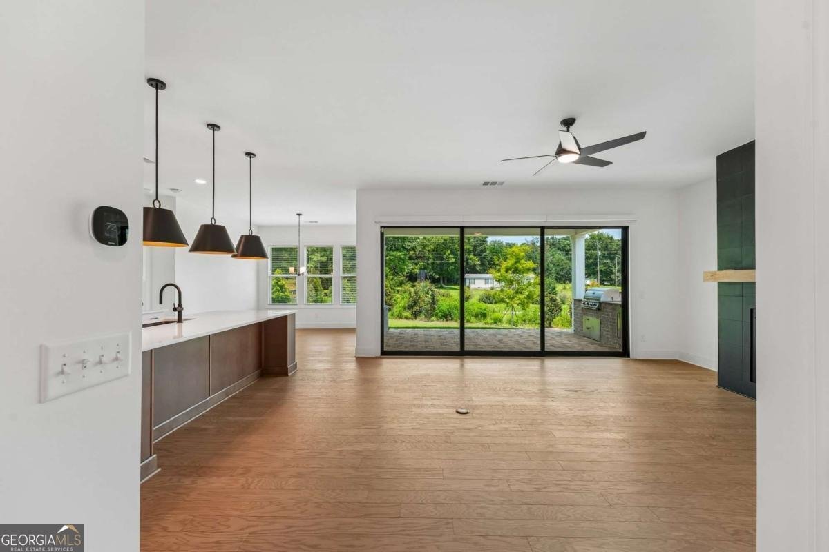 6405 Wallace Farms Drive Cumming - Photo 11