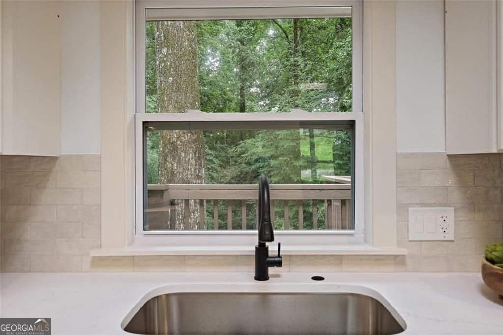 110 Bonnie Lane Sandy Springs - Photo 19